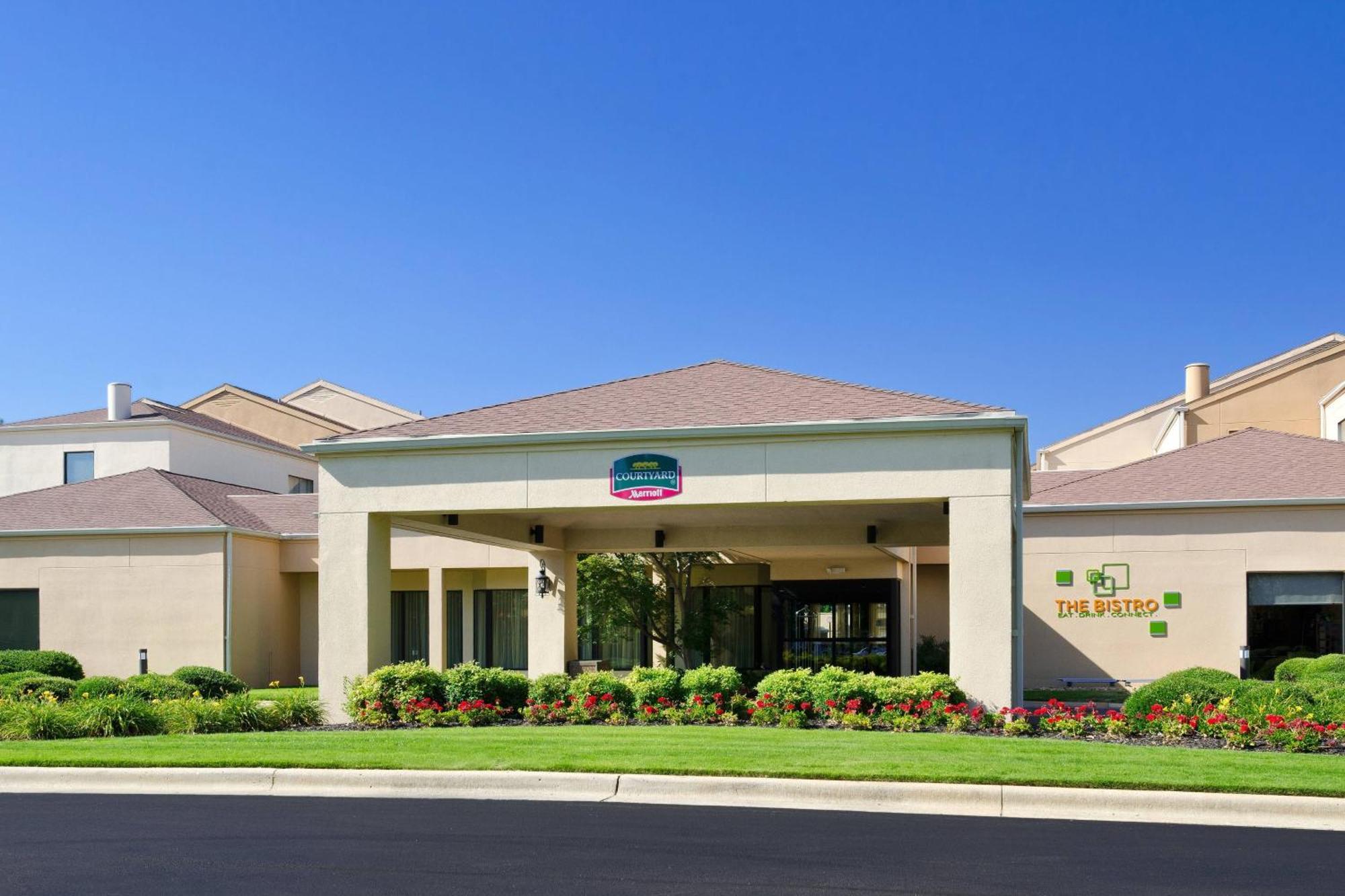 Courtyard By Marriott Huntsville University Drive Екстер'єр фото